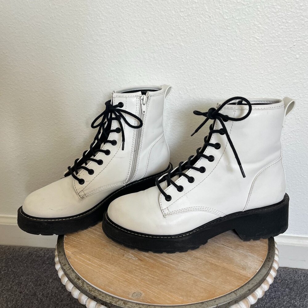 Madden Girl | White Combat Boots, Zip and Lace Up, size 8.5